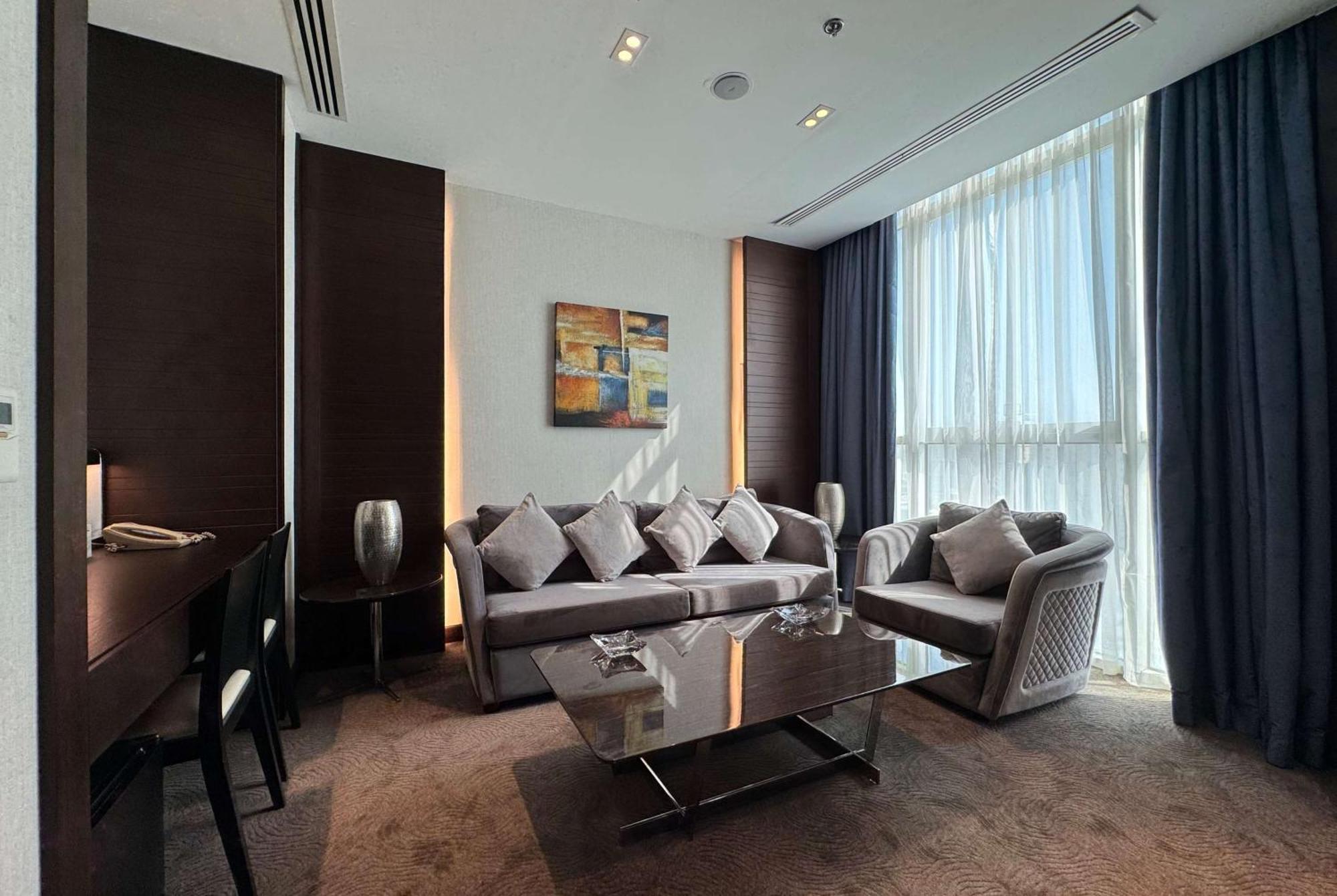 Ramada Encore Doha By Wyndham Extérieur photo